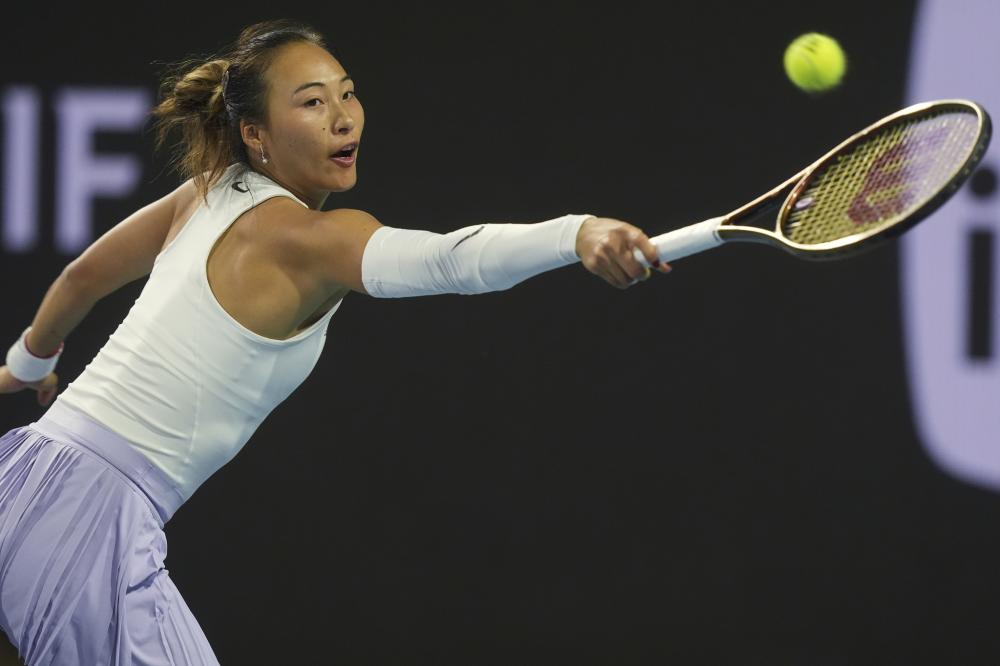 图片报：乌尔比希佩戴特制眼镜与耳罩训练，为了提高专注力